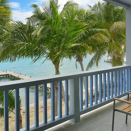 Parrot Cove Lodge-3