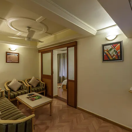 Hotel President, Ahmedabad-3