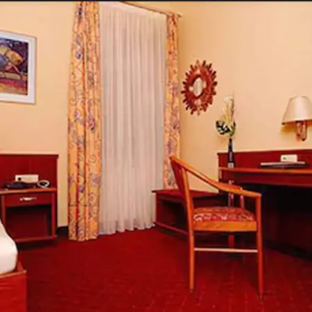 Hotel Schweizer Hof-2