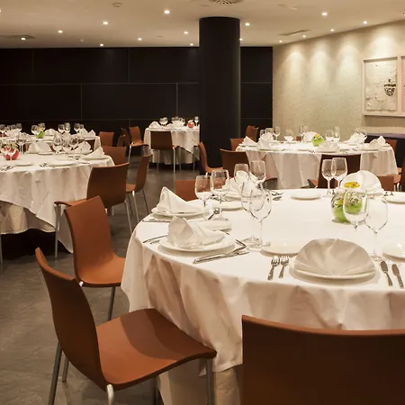Ac Hotel Burgos By Marriott-3