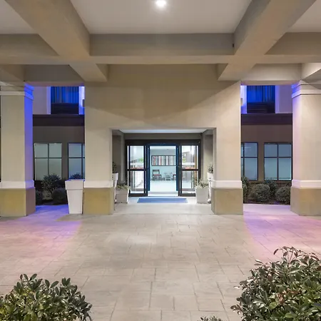 Holiday Inn Express & Suites - Grenada By Ihg-2