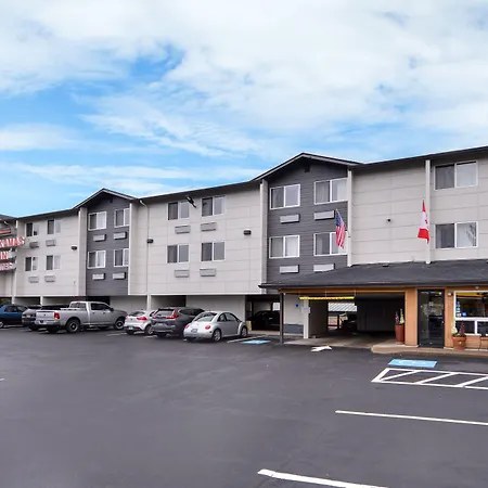 Clackamas Inn And Suites-3