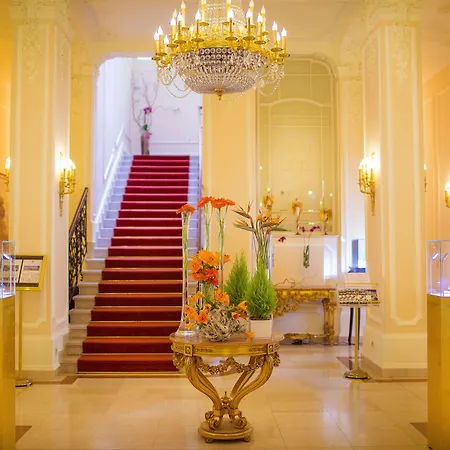 Savoy Westend Hotel-3