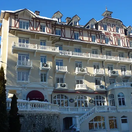 Golf Hotel-3