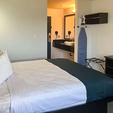 Studio 6 Suites Delano, Ca-2