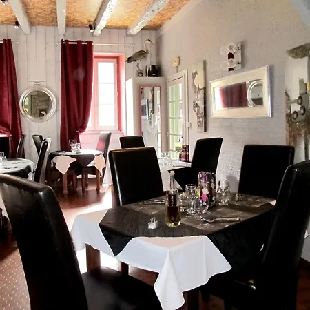 Logis Hotel Deshors-Foujanet-2