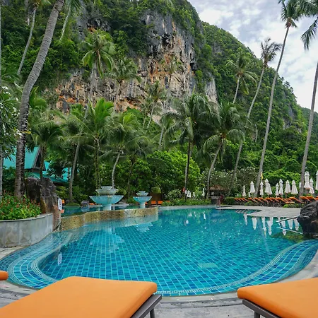 Centara Grand Beach Resort & Villas Krabi-3