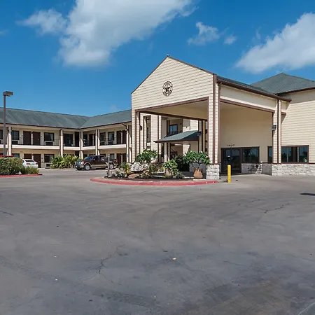 Quality Inn & Suites Victoria South-2