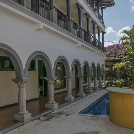 Hotel Colonial-2