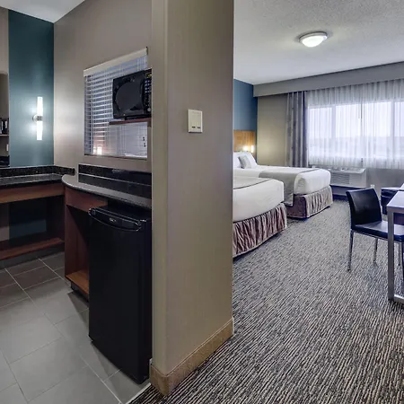 Heritage Inn Hotel & Convention Centre - Pincher Creek-2