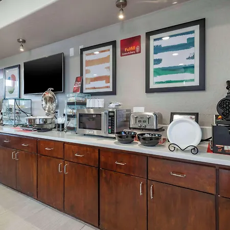 Best Western Plus Victoria Inn & Suites-2