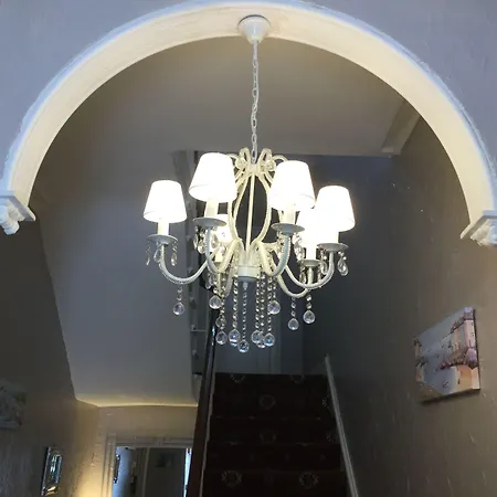 Newburgh Guesthouse-2