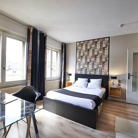 L'aparthoteL LhL-3