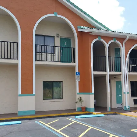 Shining Light Inn & Suites-2