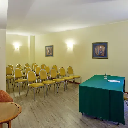 Holiday Inn Cagliari By Ihg-2
