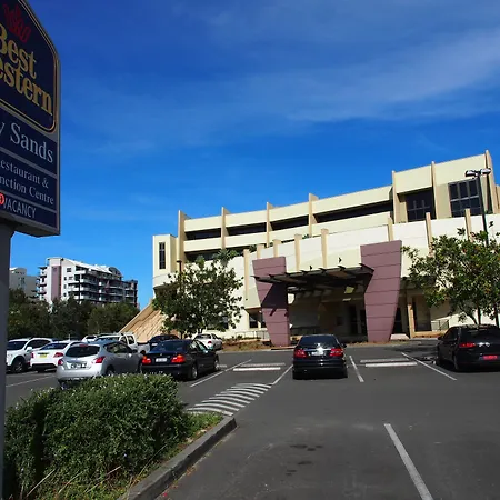 Best Western Plus Hotel Wollongong Golf Club-2