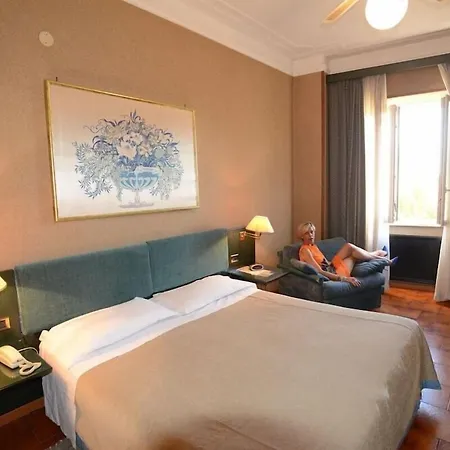 Hotel La Superba-2
