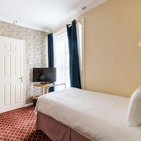 Hubert House Guesthouse-3