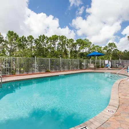 Days Inn & Suites By Wyndham Fort Pierce I-95-2