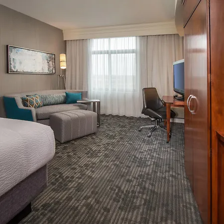 Courtyard By Marriott Gaithersburg Washingtonian Center-2
