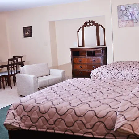 Pacer Inn & Suites Motel-2