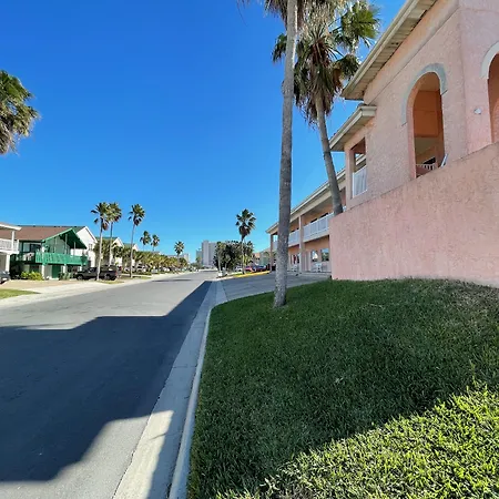 Flamingo Inn-2