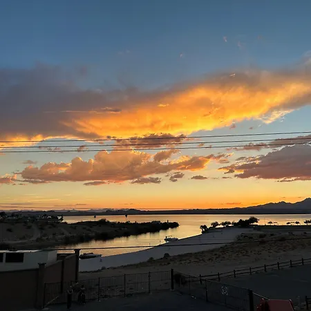 Sway Hotel Lake Havasu-3