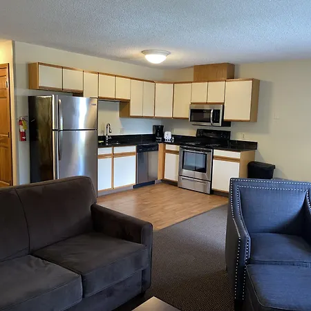 The Central Downtown Inn Suites-3