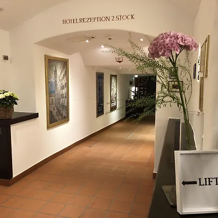 Altstadthotel Weisses Kreuz-2
