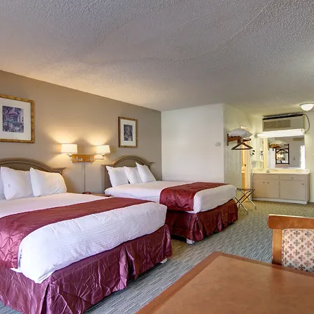 Desert Hot Springs Spa Hotel-3