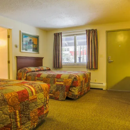 The Upper Pass Lodge-3