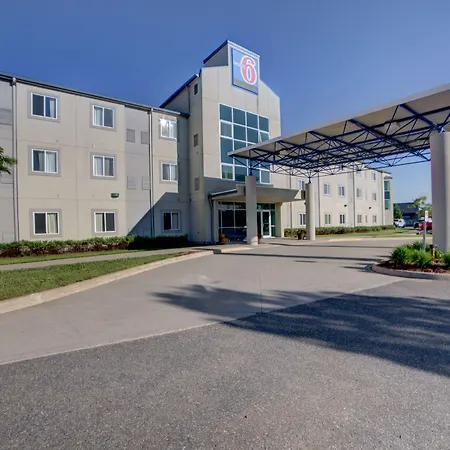 Motel 6-Huntsville, On-2