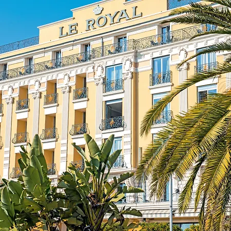Hotel Le Royal Promenade Des Anglais-2