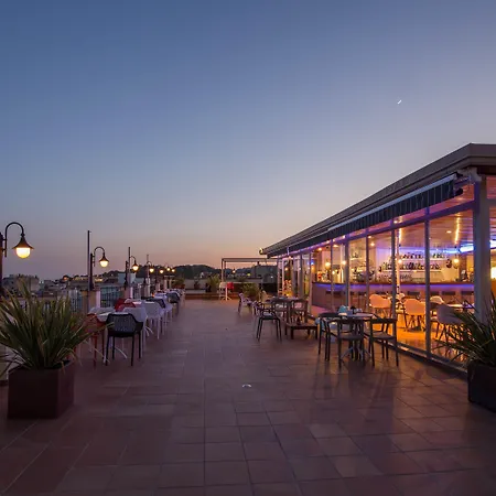 Hotel Lloret Santa Rosa by Pierre&Vacances-2