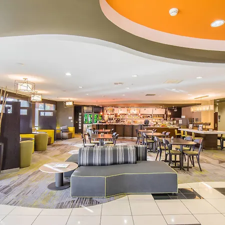 Courtyard By Marriott Merced-3