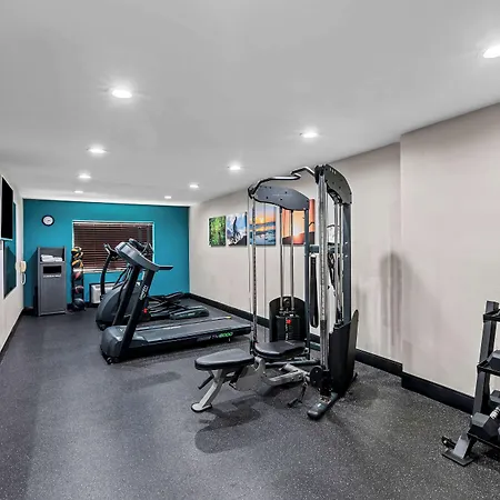Best Western Presidential Hotel & Suites-2