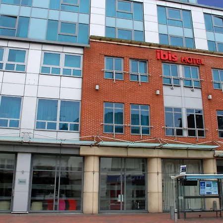 Ibis Reading Centre-2