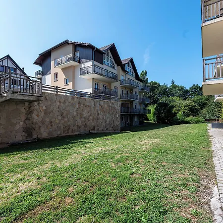 Zenitude Evian Les Terrasses du Lac, an Ascend Collection Hotel-3