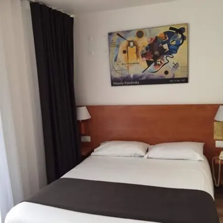 Hotel Le 21Eme-2