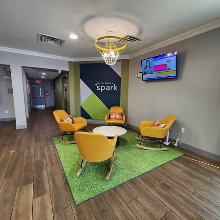 Spark By Hilton Rahway-2