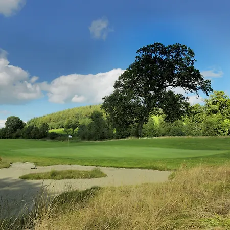 Farnham Estate Spa And Golf Resort-3