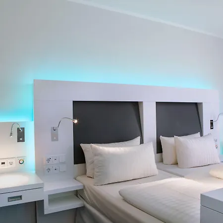 Grand Hotel Downtown - Frankfurt Central Station - Boutique Design Hotel-3
