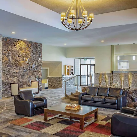 Days Inn By Wyndham Cranbrook Conference Centre-2