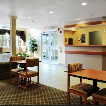 Parry Sound Inn And Suites-2