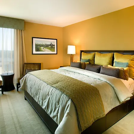 Heldrich Hotel And Conference Center-3
