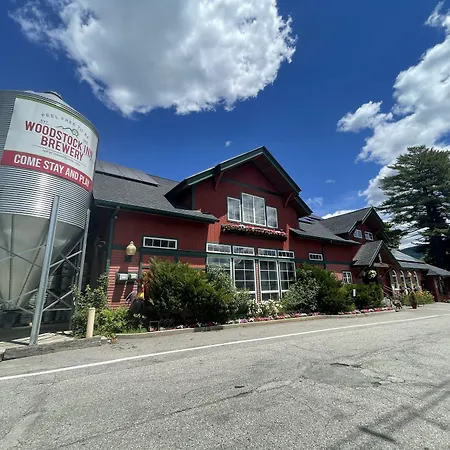 Woodstock Inn, Station And Brewery-2
