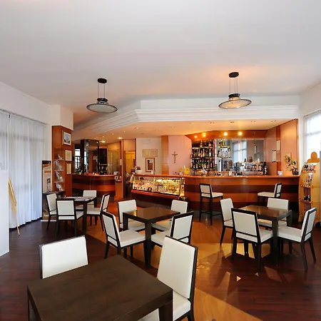 Hotel Frate Sole-3