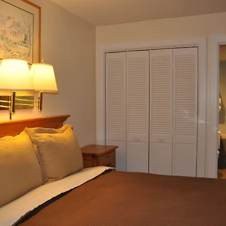 Newport Bay Club And Hotel-3