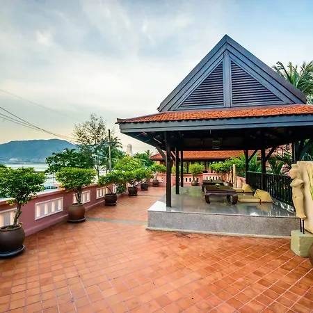 Seaview Patong Hotel-3