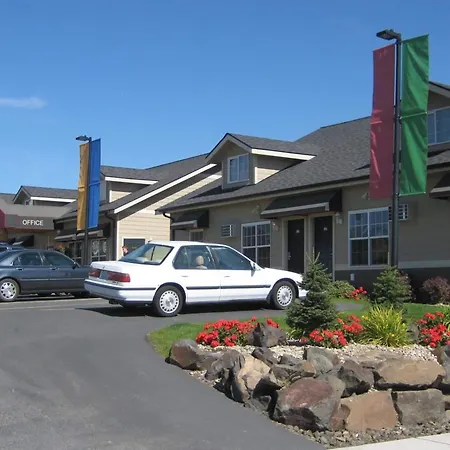 Stratford Suites Spokane Airport-3